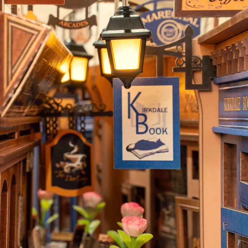 Arcade Dating - Book Nook Kit - Rolife