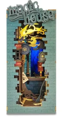 Magic House - Book Nook Kit - Rolife