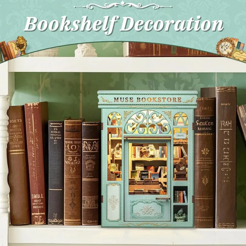 Muse Bookstore - Book Nook Kit - CuteBee