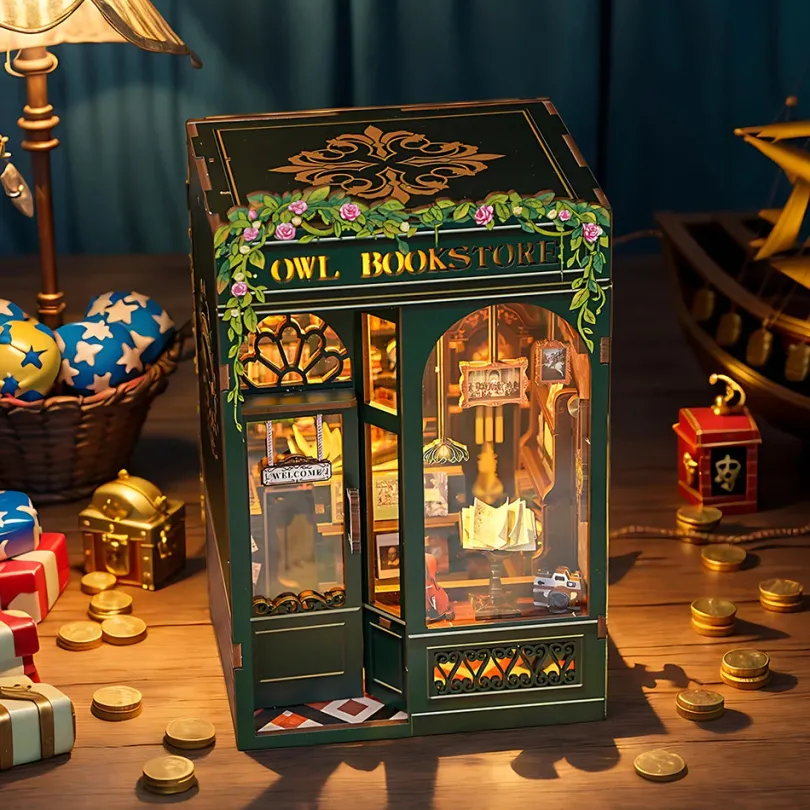 Owl Bookstore - Book Nook Kit - CuteBee