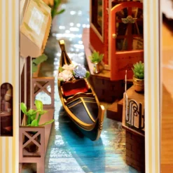 Romantic Venice - Book Nook Kit - Rolife