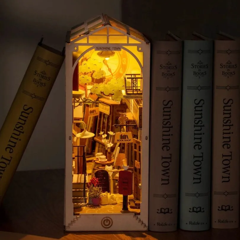 Sunshine Town Book Nook Kit Rolife Rolife