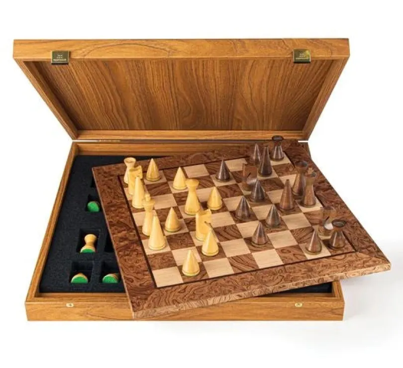 Walnut Burl Chess set 40x40cm with Modern Style Chessmen Manopoulos